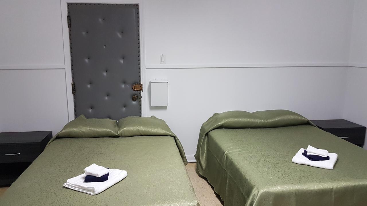Domaine St-Viateur Hostel Amos Bagian luar foto